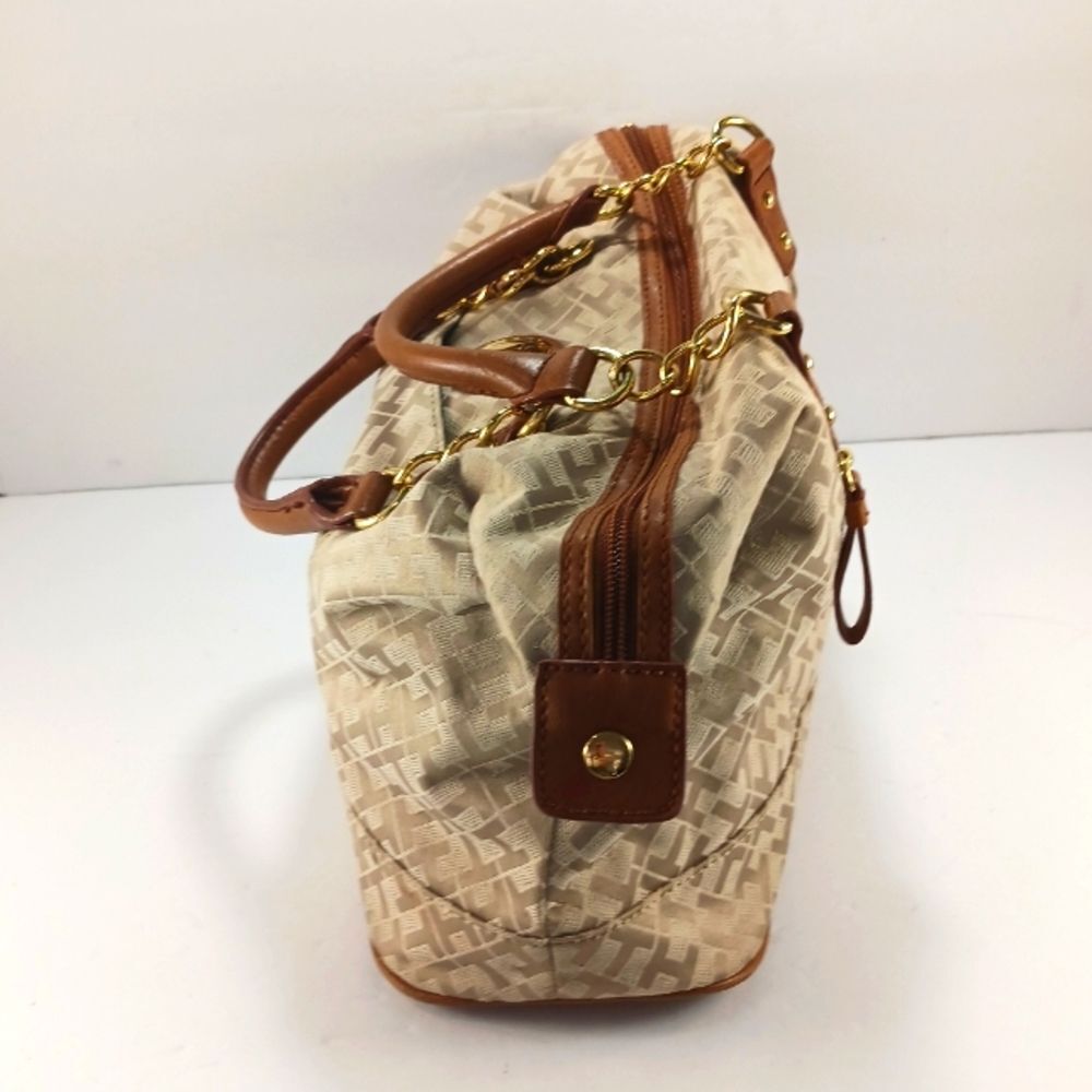 Tommy Hilfiger Beige Signature Logo Handbag Purse Satchel Top Canvas Exterior... - Picture 8 of 16